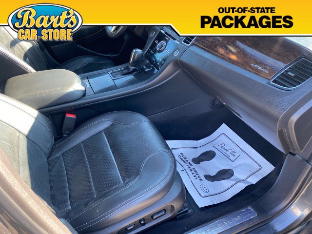 Used 2019 Ford Taurus Limited image 15