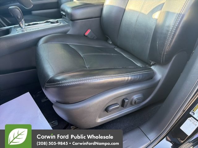 Used 2017 Nissan Pathfinder SL AWD/4WD image 25