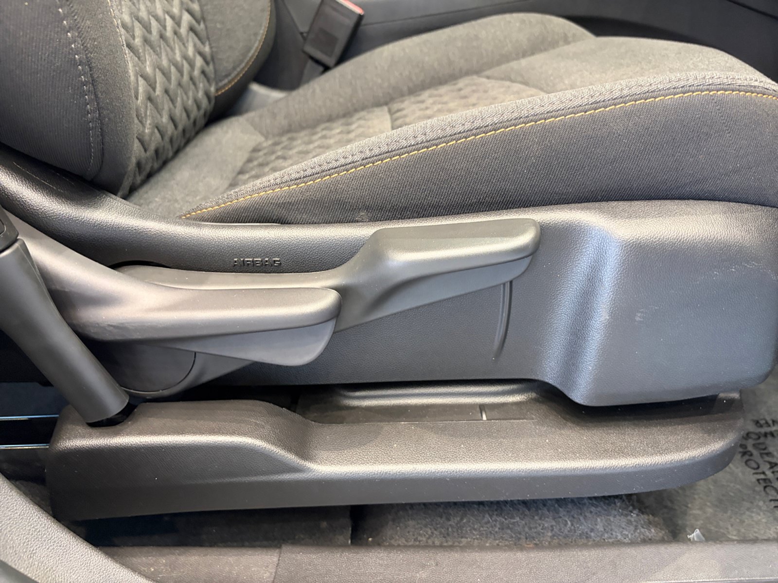 Used 2022 Chevrolet Equinox LT AWD/4WD image 30