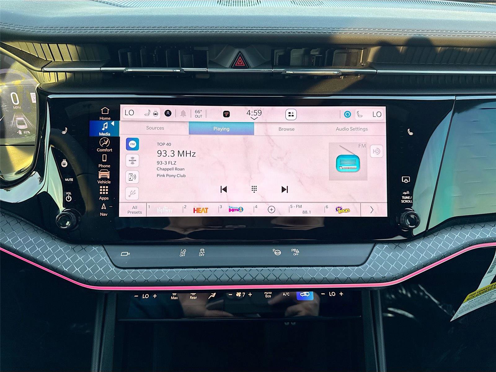 Used 2025 Jeep Wagoneer S Limited image 15