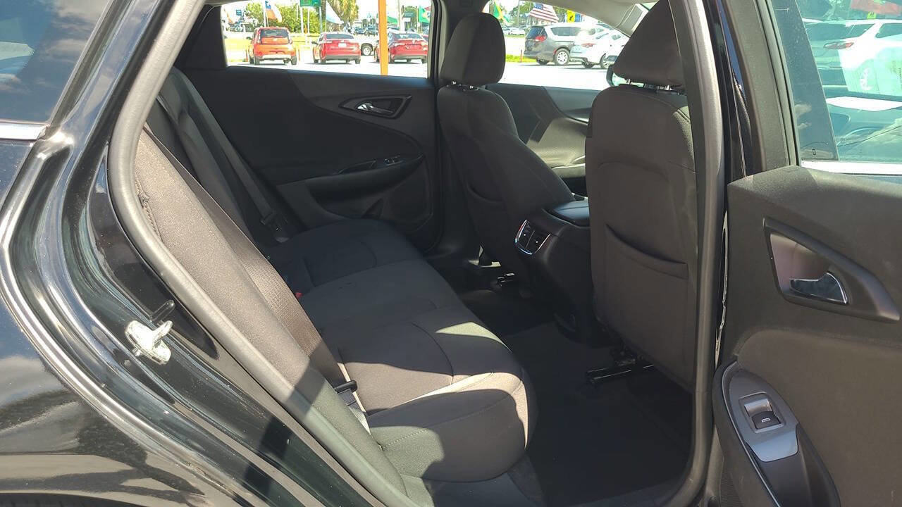 Used 2020 Chevrolet Malibu LT image 9