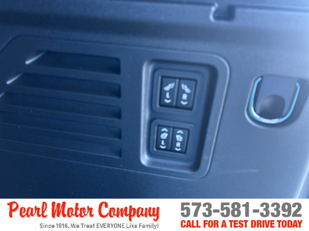 New 2026 GMC Acadia Denali w/ Super Cruise Package image 28