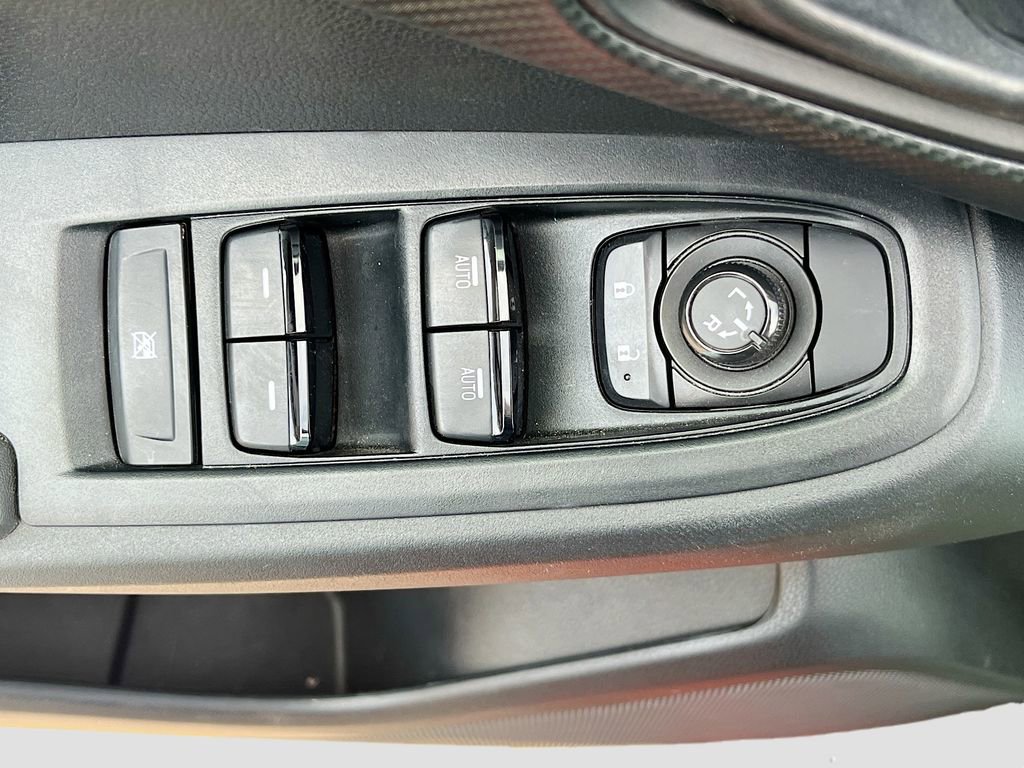 Used 2024 Subaru Crosstrek 2.0i Premium image 17