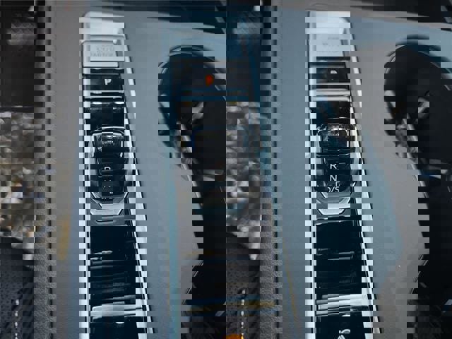 New 2026 Volkswagen Atlas Cross Sport SE image 16