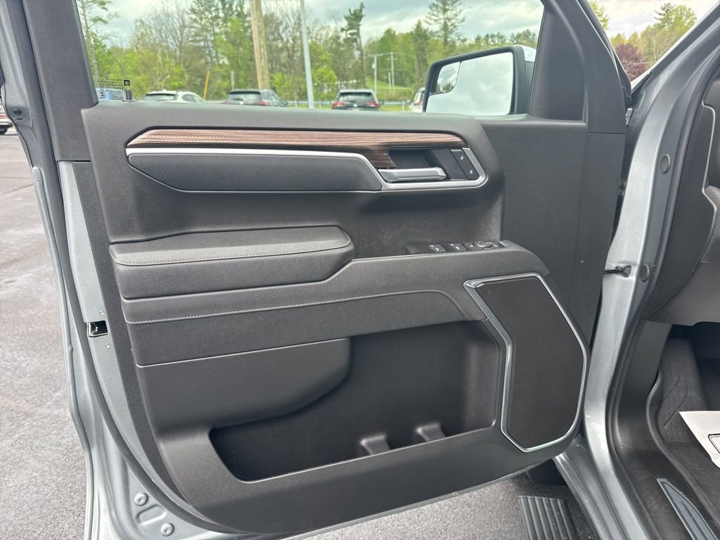 New 2026 Chevrolet Silverado 1500 LT AWD/4WD image 12
