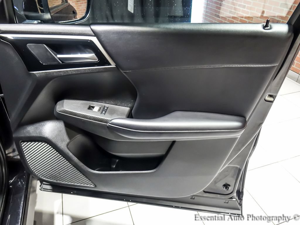 Used 2024 Mitsubishi Outlander SE AWD/4WD image 30