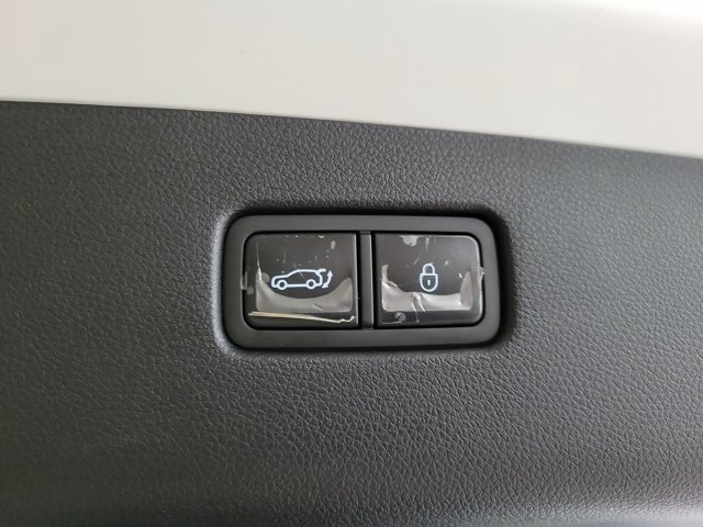 Certified 2022 Genesis GV70 3.5T Sport w/ Sport Prestige Package AWD/4WD image 7