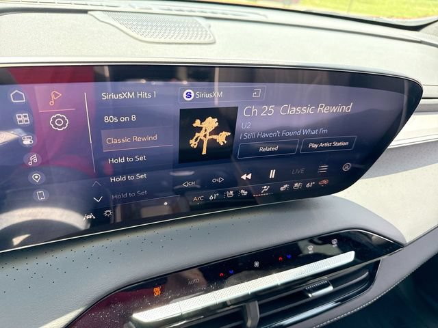 New 2026 Buick Enclave Avenir w/ Super Cruise Package AWD/4WD image 16