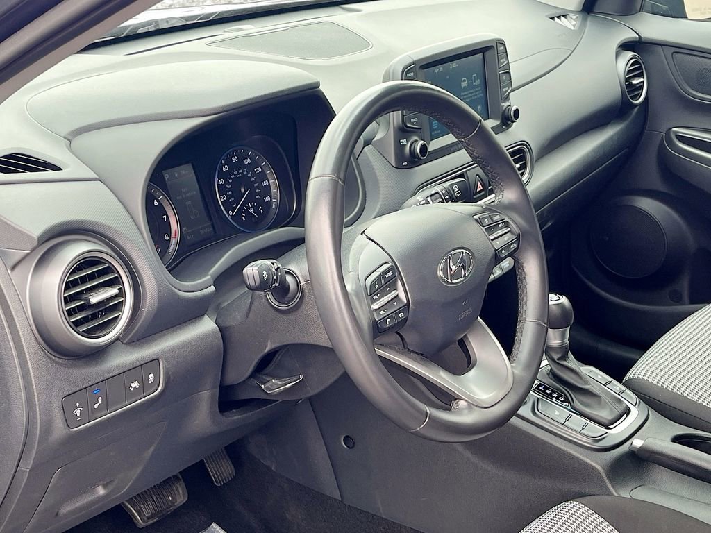 Used 2021 Hyundai Kona SEL Plus AWD/4WD image 9