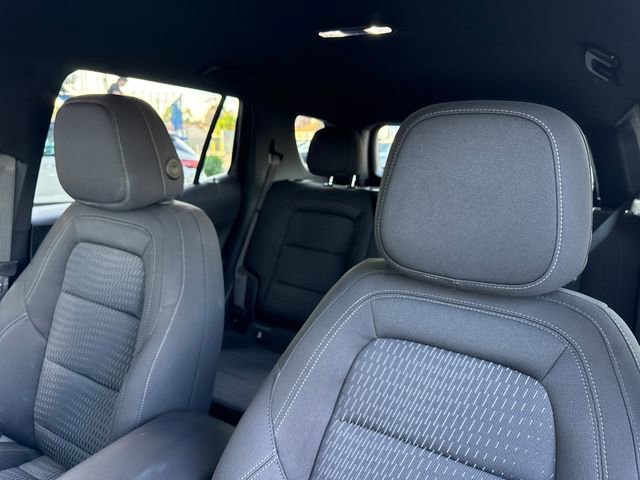 Certified 2025 Chevrolet Equinox LT FWD image 30