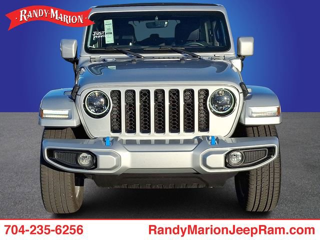 Used 2023 Jeep Wrangler Unlimited Sahara image 2