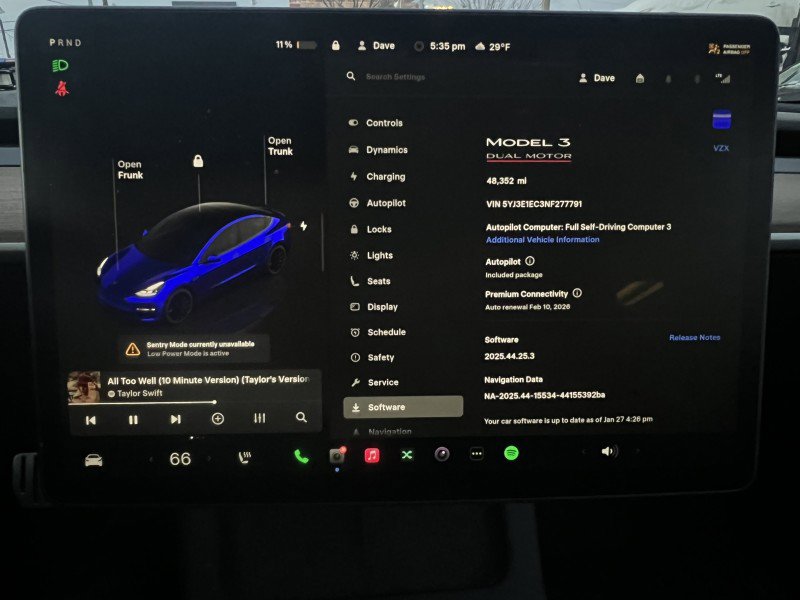 Used 2022 Tesla Model 3 Performance image 3
