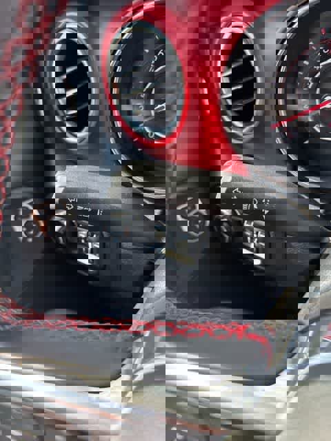 Used 2022 Jeep Wrangler Unlimited Rubicon AWD/4WD image 22