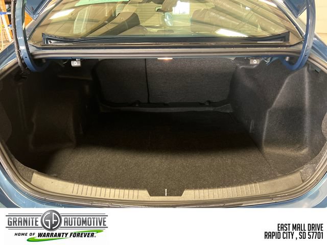 Used 2024 Chevrolet Malibu LT FWD image 23