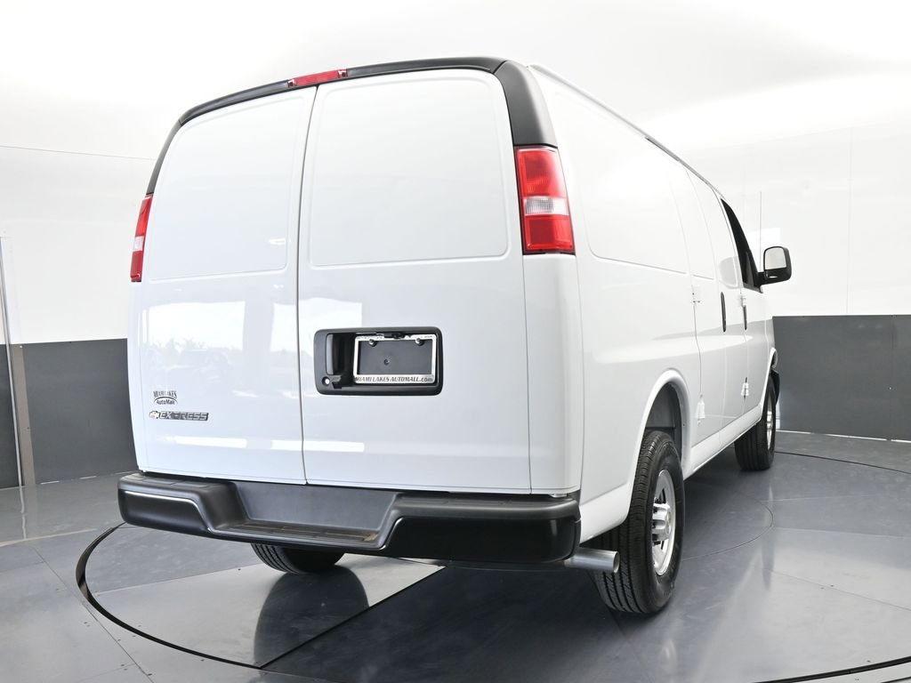New 2025 Chevrolet Express 2500 w/ Driver Convenience Package image 5