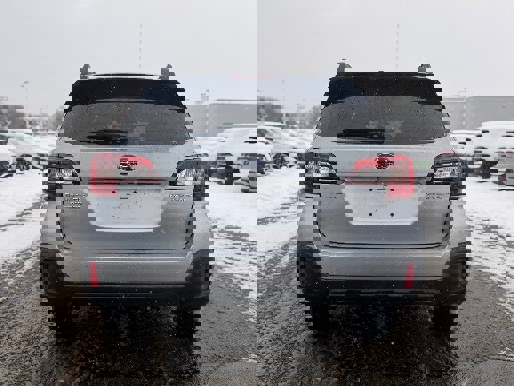 Used 2019 Subaru Outback 2.5i image 5