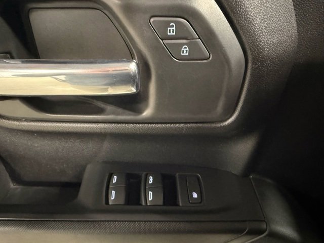Used 2022 Chevrolet Silverado 1500 W/T image 9