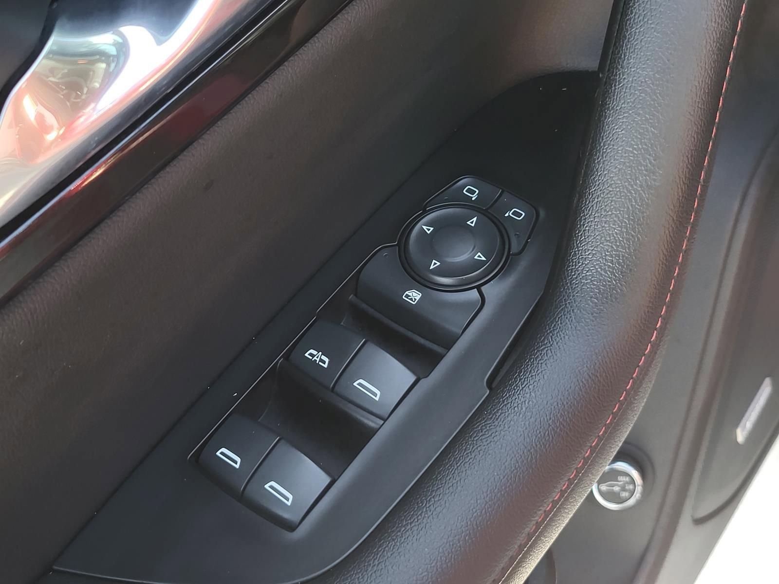 Used 2020 Chevrolet Blazer RS image 17