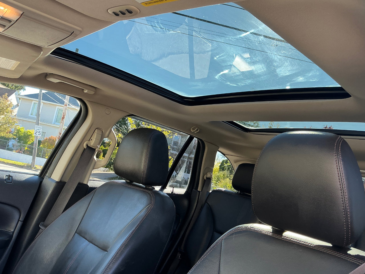 Used 2013 Ford Edge Limited image 23