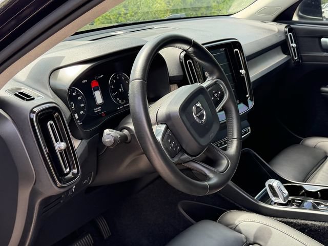 Used 2019 Volvo XC40 T5 Inscription AWD/4WD image 11