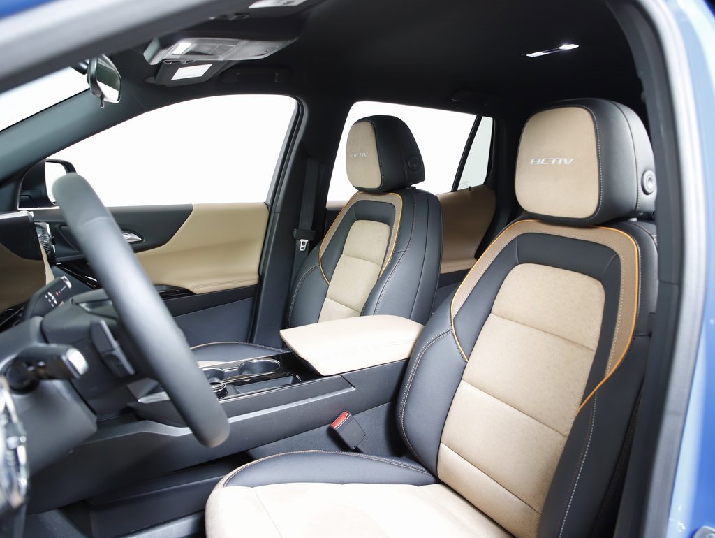 New 2026 Chevrolet Equinox ACTIV w/ Convenience Package III image 25