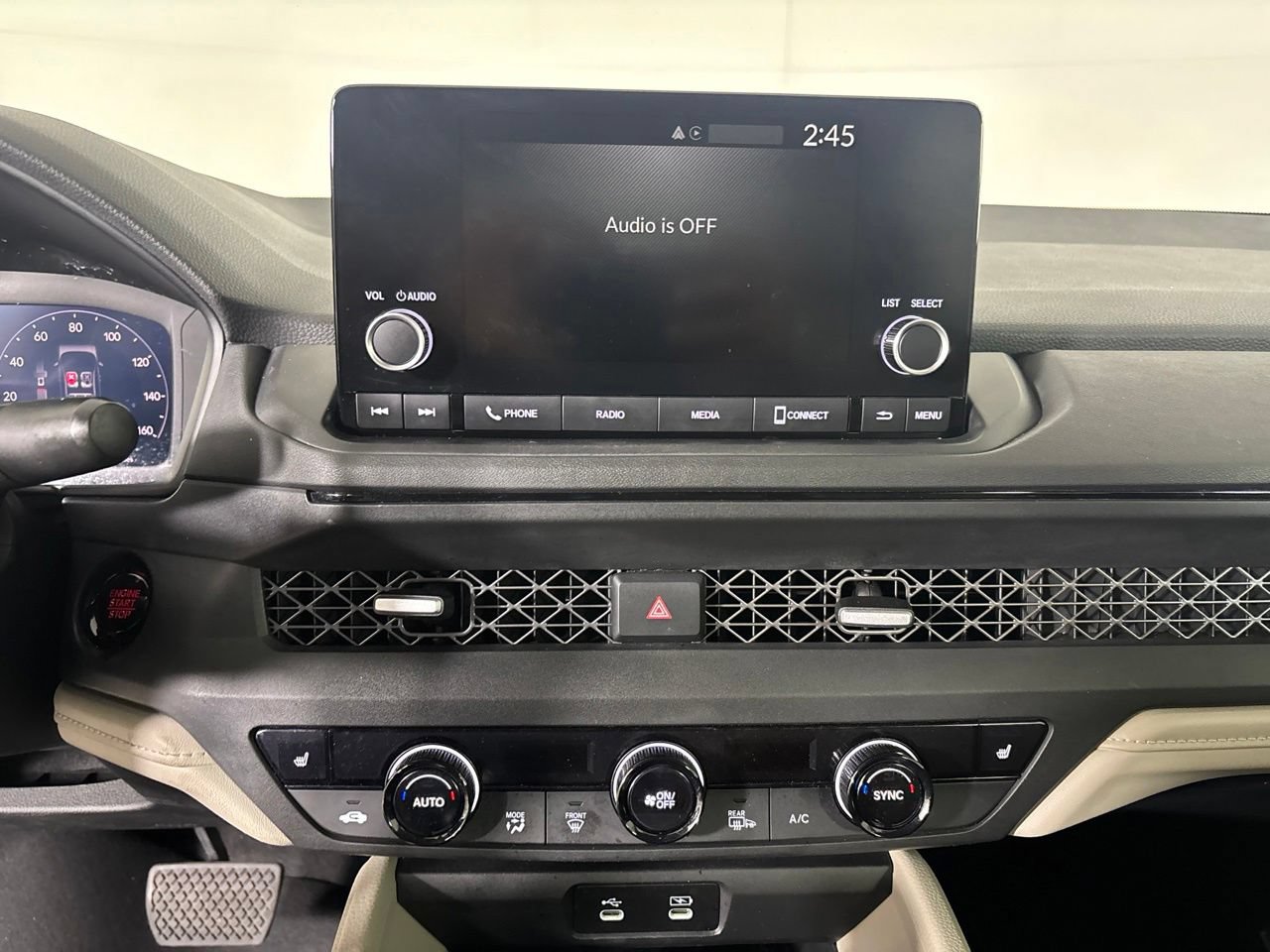 Used 2023 Honda Accord EX image 17