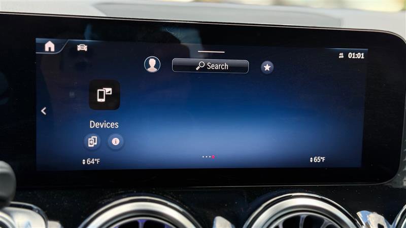 Used 2024 Mercedes-Benz GLB 250 4MATIC image 43