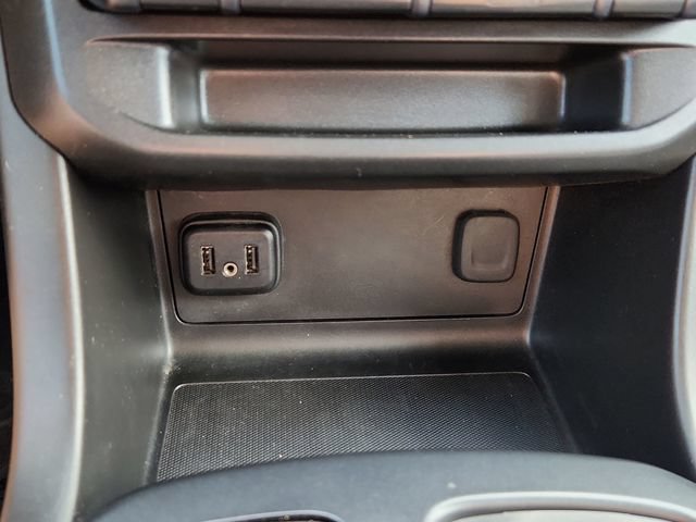Used 2020 Chevrolet Colorado W/T w/ Custom Special Edition RWD image 40