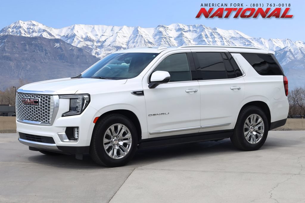 Used 2022 GMC Yukon Denali w/ Denali Ultimate Package AWD/4WD image 1