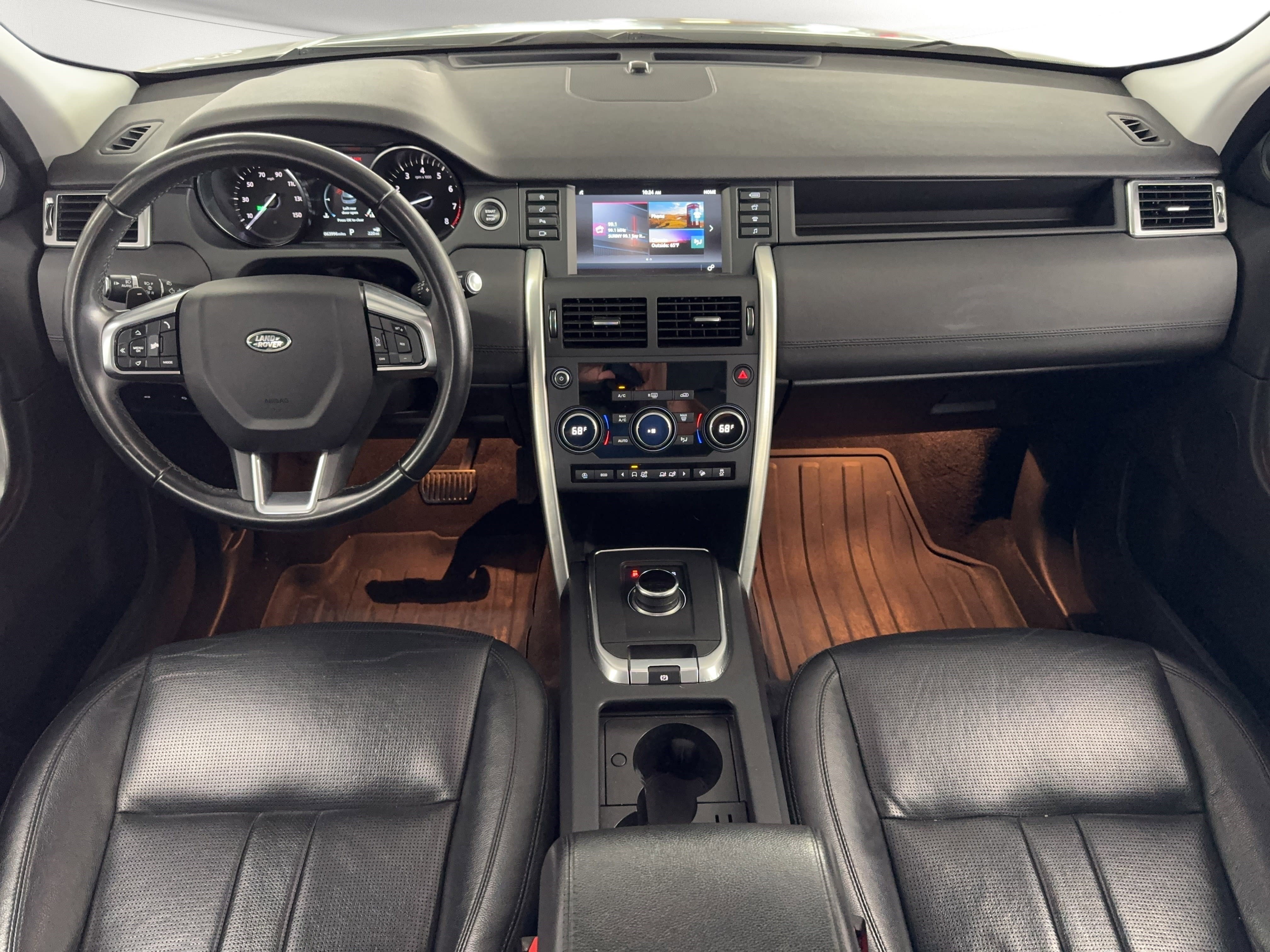 Used 2019 Land Rover Discovery Sport HSE AWD/4WD image 19