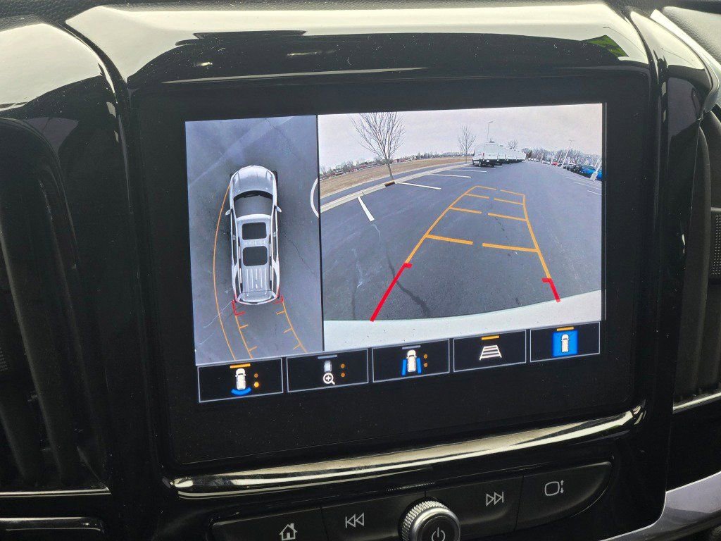 Used 2022 Chevrolet Traverse RS w/ LPO, Floor Liner Package AWD/4WD image 31