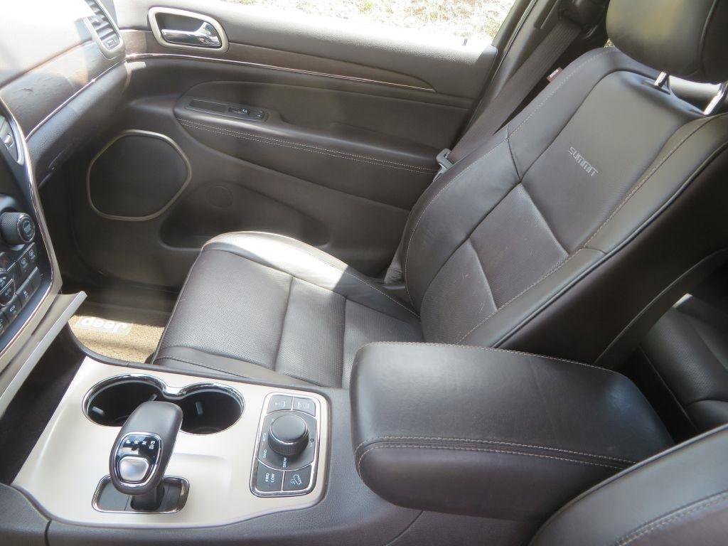 Used 2014 Jeep Grand Cherokee Summit AWD/4WD image 25