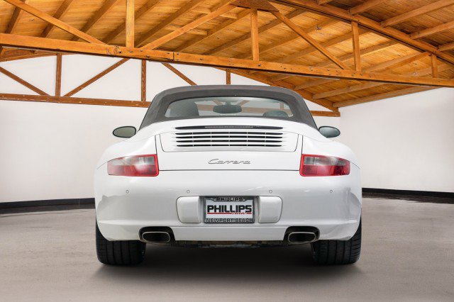 Used 2005 Porsche 911 Carrera image 5