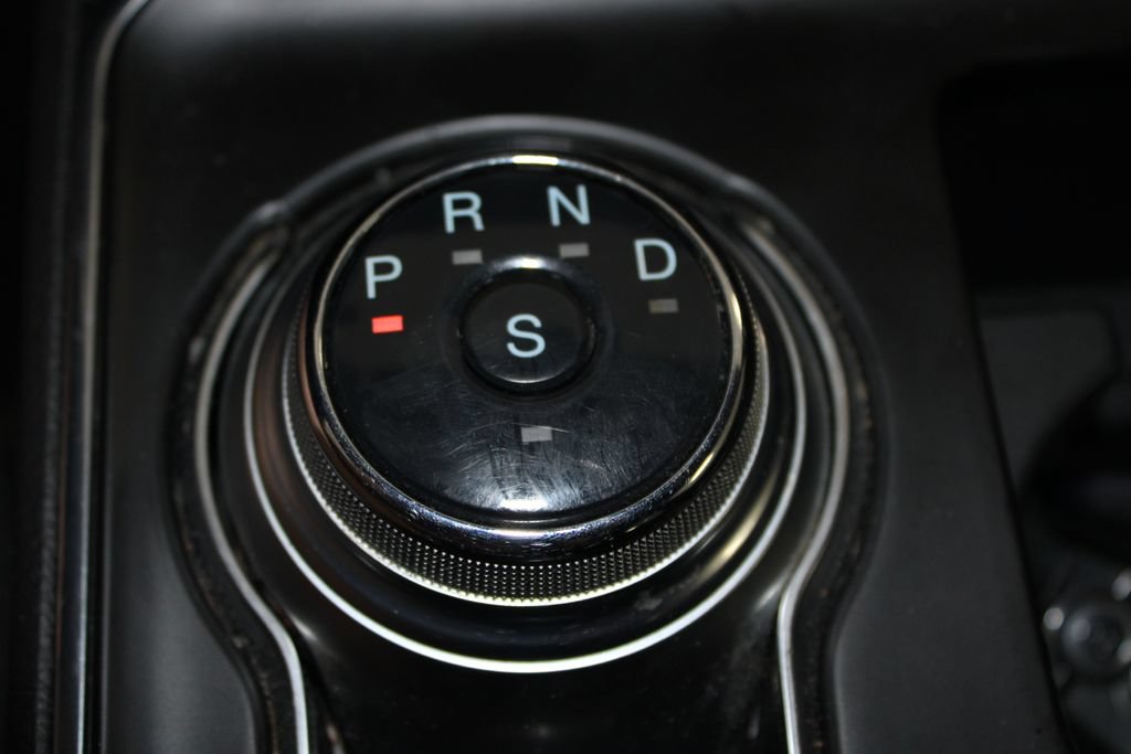 Used 2020 Ford Edge ST w/ Equipment Group 401A AWD/4WD image 29
