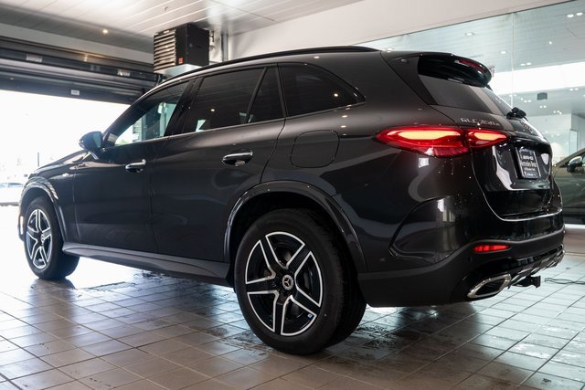 New 2025 Mercedes-Benz GLC 350e 4MATIC image 4