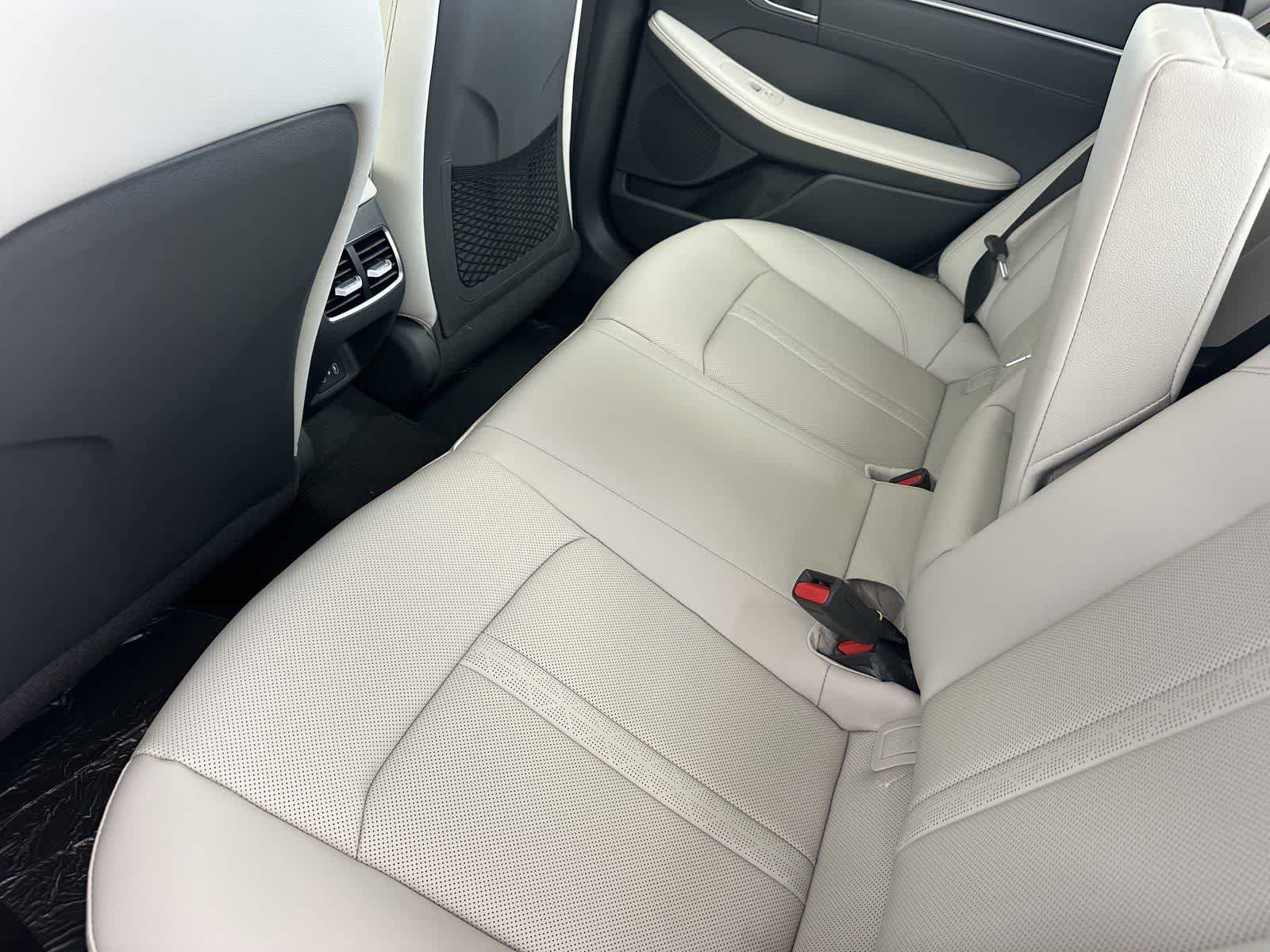 New 2026 Hyundai Sonata Limited FWD image 5