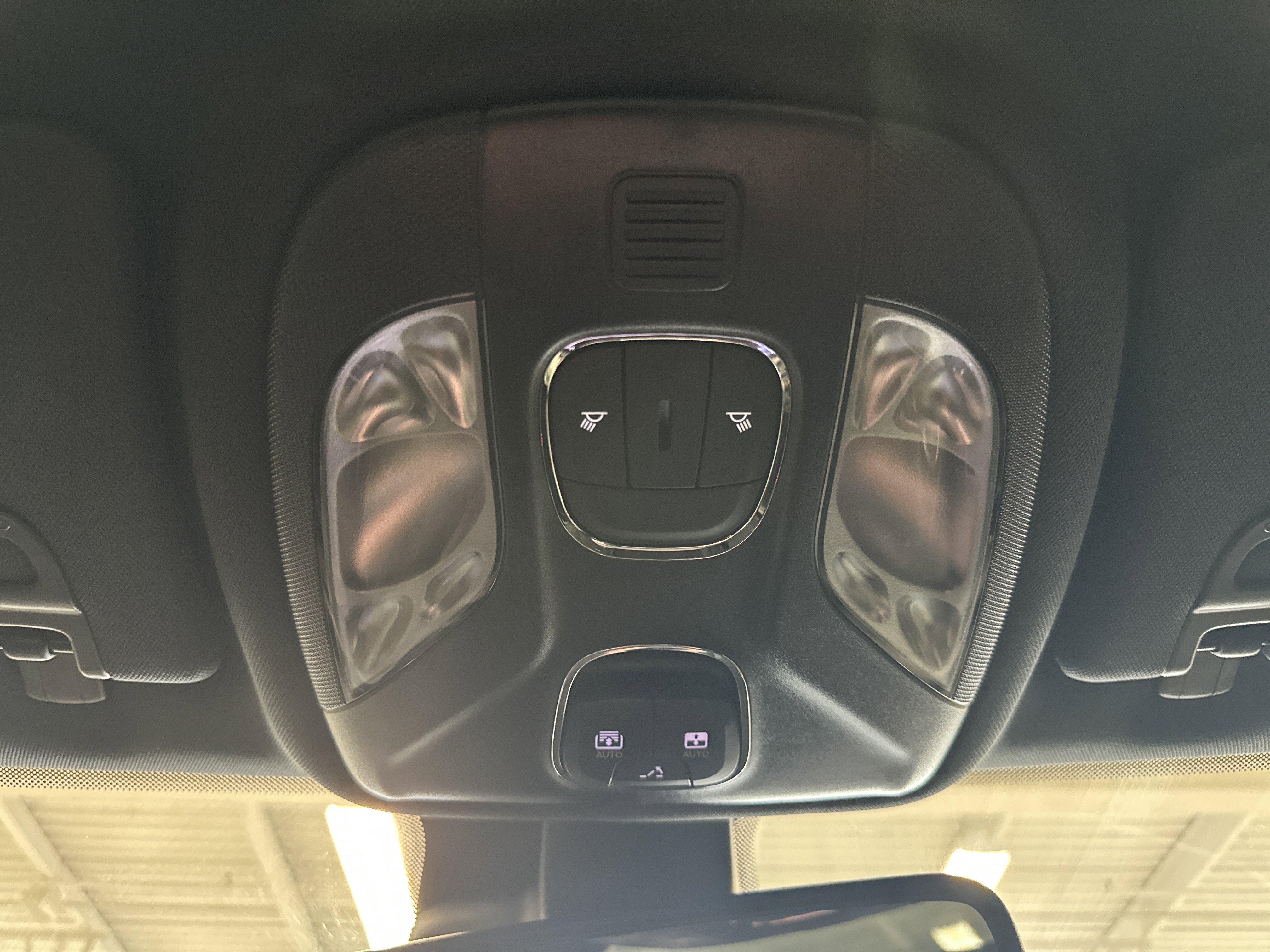 Used 2023 Jeep Compass Limited w/ Sun and Sound Group image 36