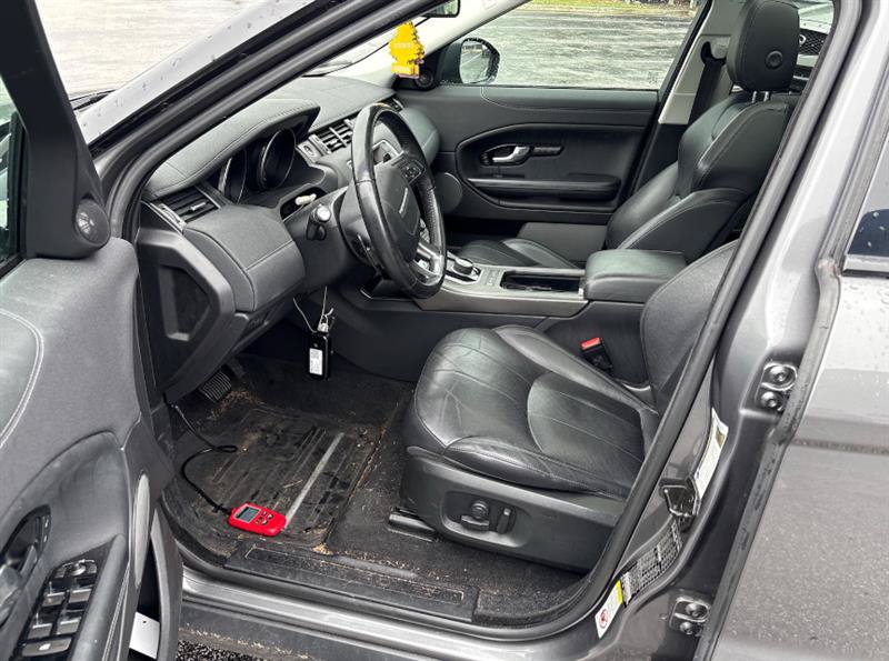 Used 2018 Land Rover Range Rover Evoque SE AWD/4WD image 7