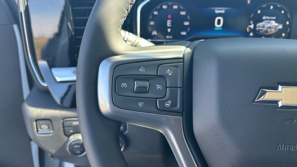 New 2025 Chevrolet Silverado 1500 LT w/ Safety Package image 27
