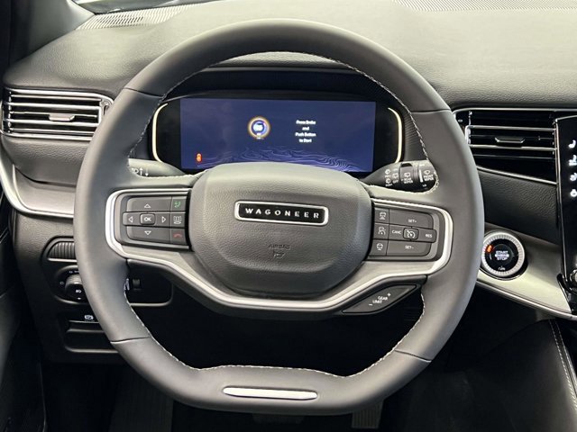 Used 2025 Jeep Wagoneer 4WD image 14