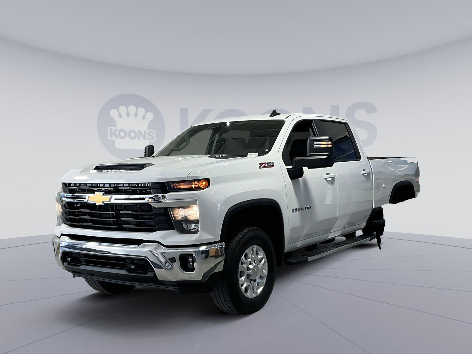 Used 2025 Chevrolet Silverado 2500 LT AWD/4WD image 1