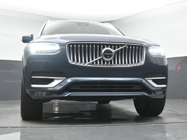 Used 2024 Volvo XC90 B5 Plus w/ Protection Package AWD/4WD image 36