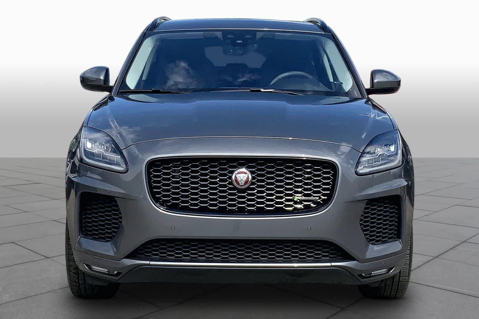 Used 2018 Jaguar E-PACE R-Dynamic SE AWD/4WD image 4