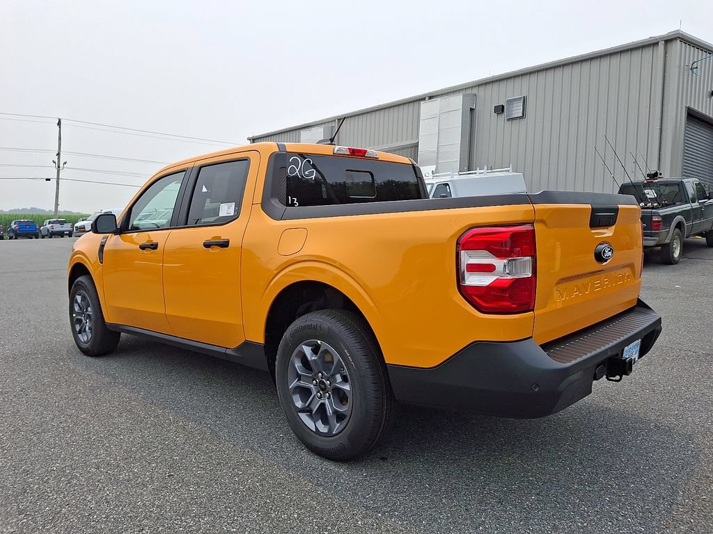 New 2026 Ford Maverick XLT w/ Equipment Group 301A AWD/4WD image 3