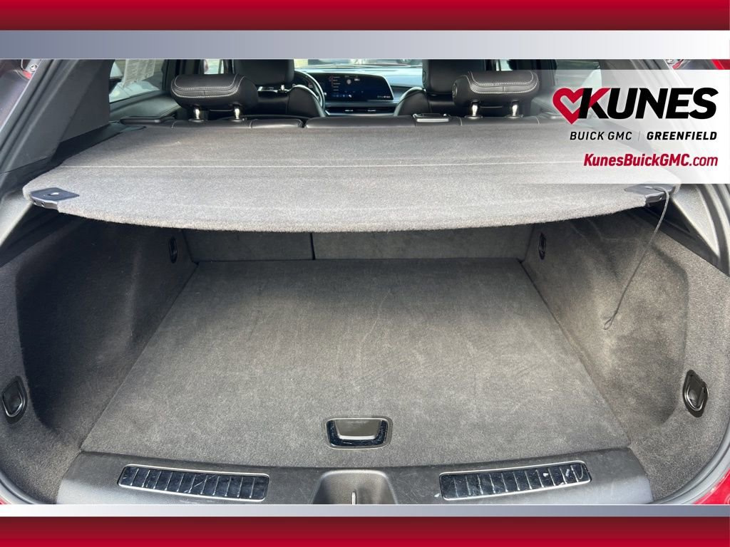 Used 2024 Cadillac XT4 Premium Luxury image 38