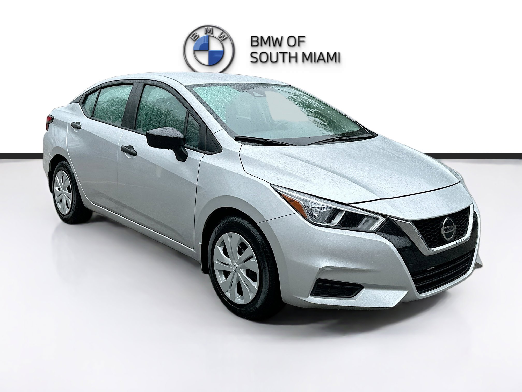 Used 2022 Nissan Versa S image 1