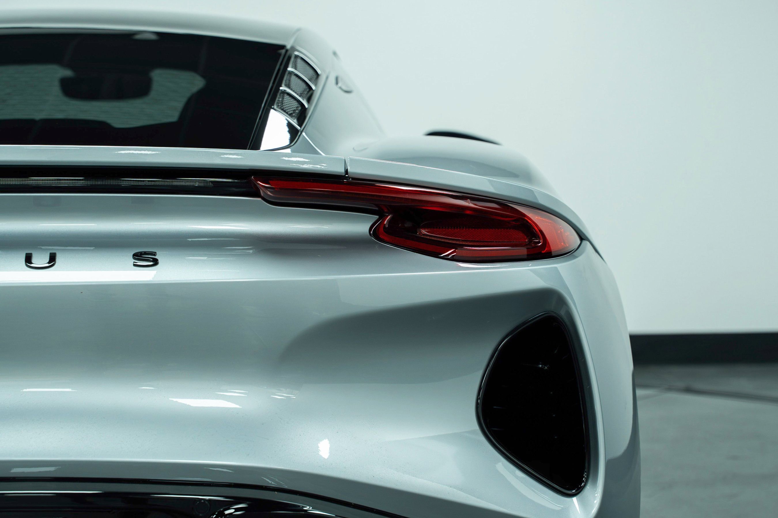 New 2026 Lotus Emira SE image 38