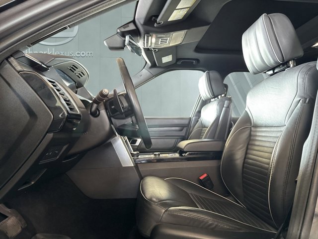 Used 2018 Land Rover Discovery HSE Luxury image 9