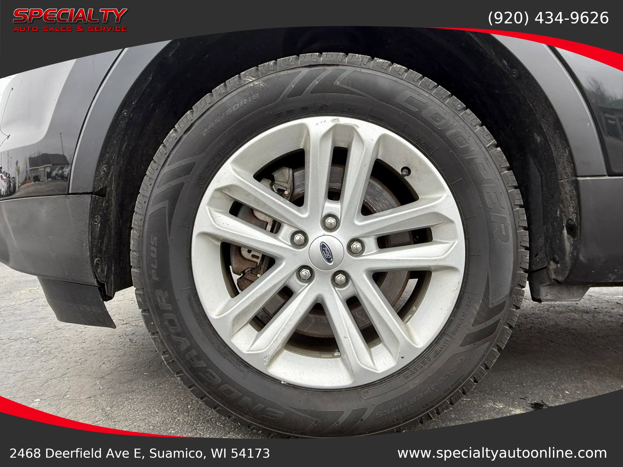 Used 2015 Ford Explorer XLT image 40
