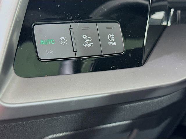 Used 2023 Audi A3 2.0T Premium w/ Convenience Package image 11